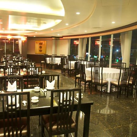 Jolly Suites&Spa Petkasem Haōhng Khēm Dış mekan fotoğraf