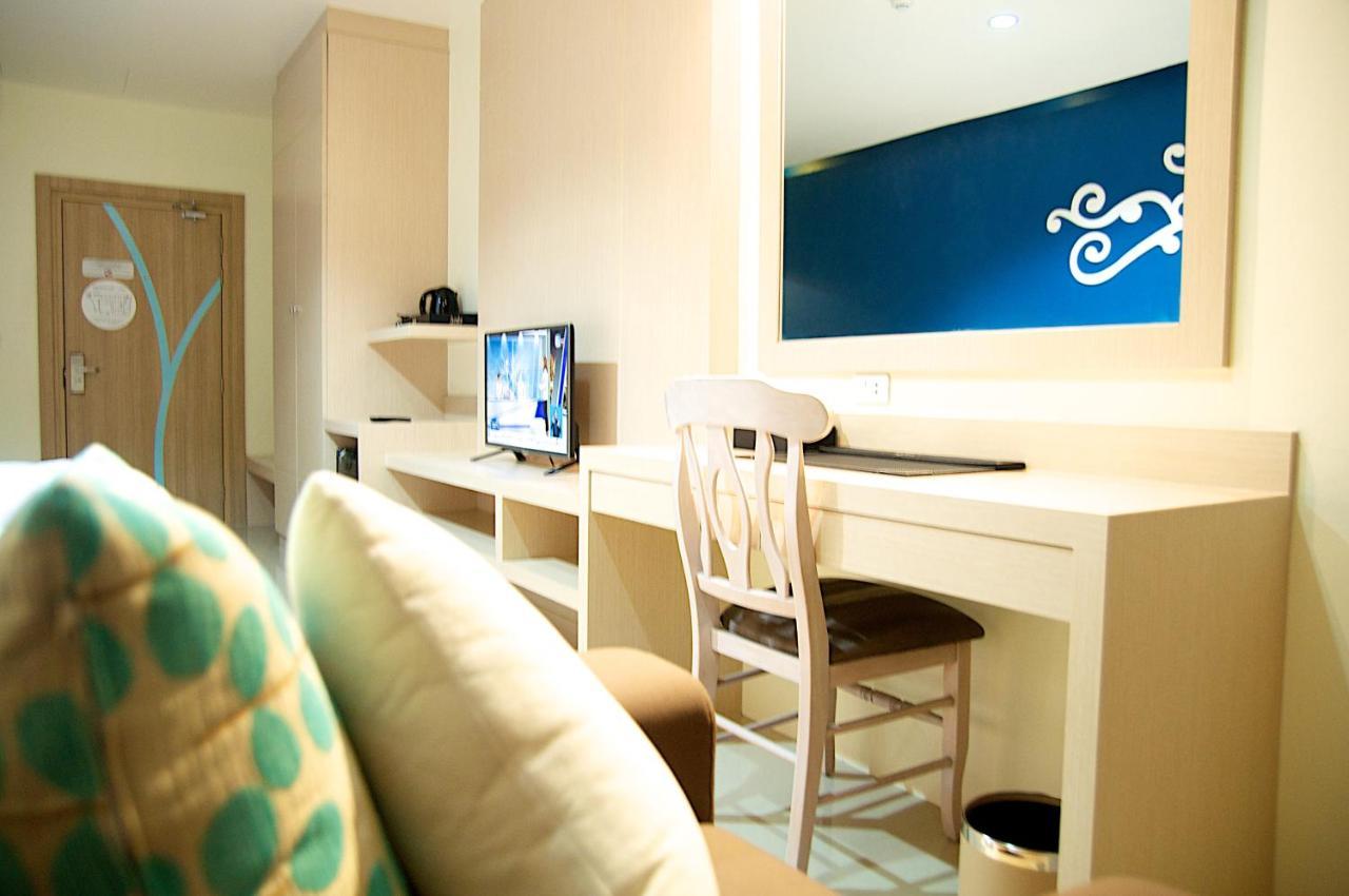 Jolly Suites&Spa Petkasem Haōhng Khēm Dış mekan fotoğraf