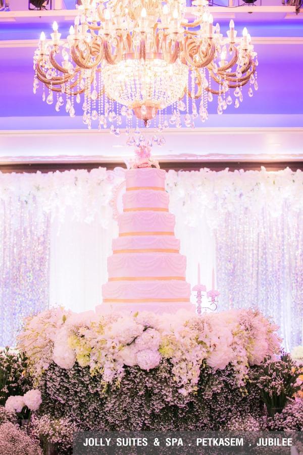 Jolly Suites&Spa Petkasem Haōhng Khēm Dış mekan fotoğraf