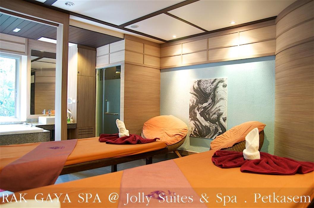 Jolly Suites&Spa Petkasem Haōhng Khēm Dış mekan fotoğraf