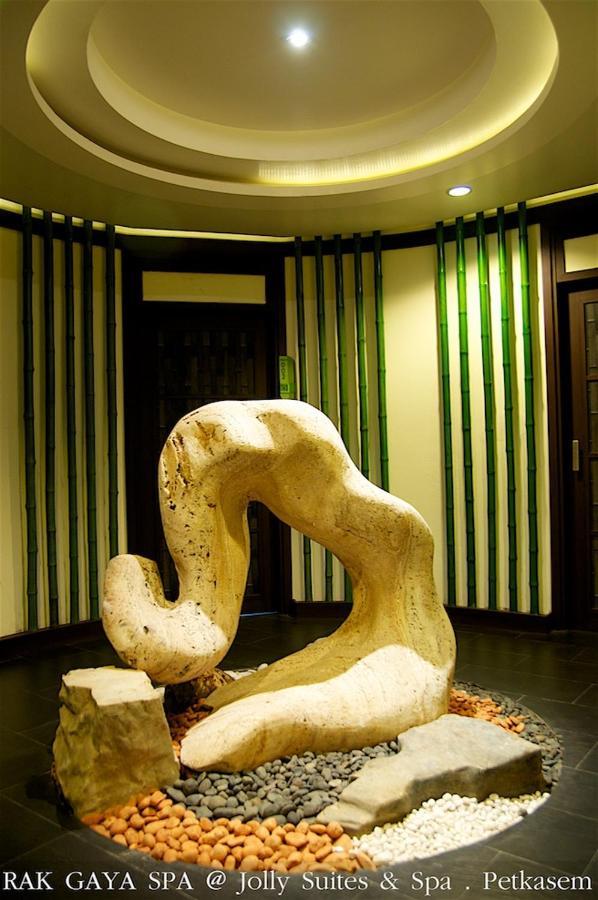Jolly Suites&Spa Petkasem Haōhng Khēm Dış mekan fotoğraf